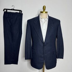 Tom James Men's Vintage Suit 40R 32W Gray Stripe Wool 2-Button Single Vent‎